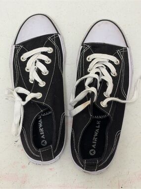 Airwalk Black and White Low-Top Canvas Sneakers
